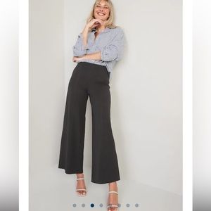 Old Navy High-Waisted Pull-On Pixie Wide-Leg Pants NWT